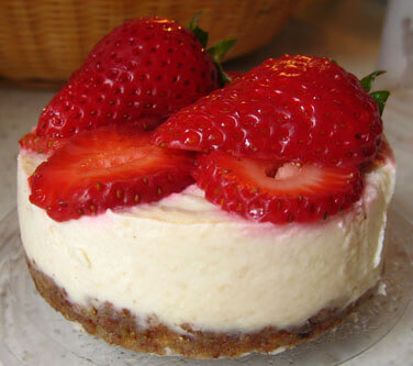 Mini Strawberry ‘Cheesecakes’