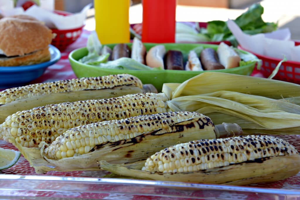 vegan bbq recipes - grilled corn