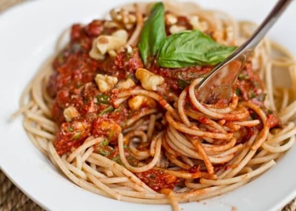 pasta with walnuts oh she glows