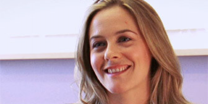 Alicia Silverstone: Dissection