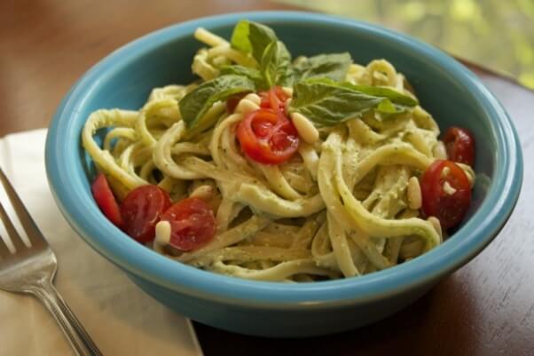 Avocado Pesto Pasta