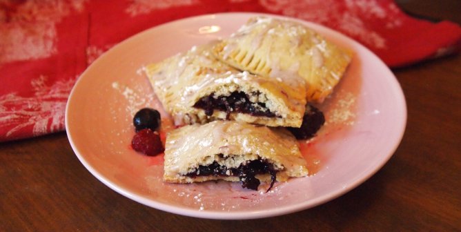 Vegan Stuffed Berry Pastries