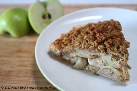 apple-pie-vegan-stock-photo.jpg