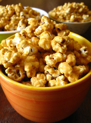 Homemade Caramel Popcorn