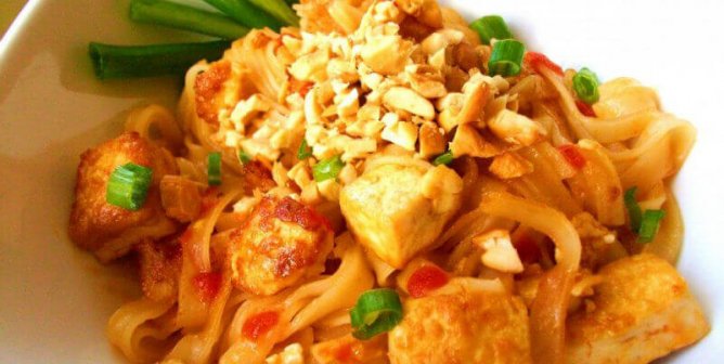 most popular vegan recipes 2019 - pad thai