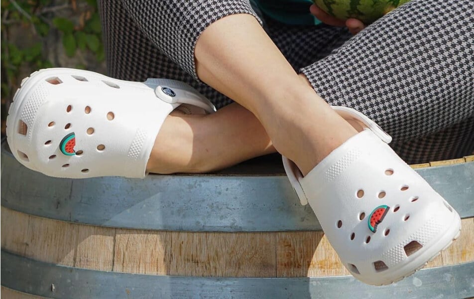 Crocs Stretch - Is It Real? - Workreveal