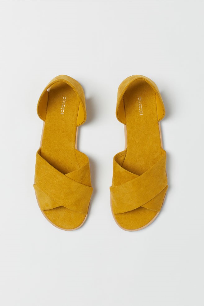 Vegan Leather-Free Sandals Perfect for Summer | PETA