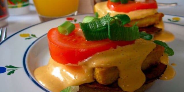 Vegan Eggs Benedict