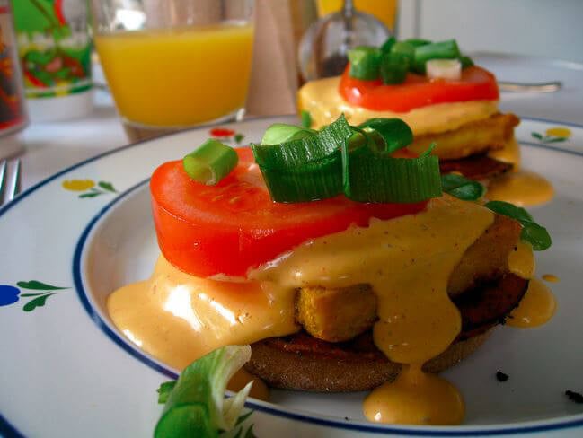 Vegan Eggs Benedict