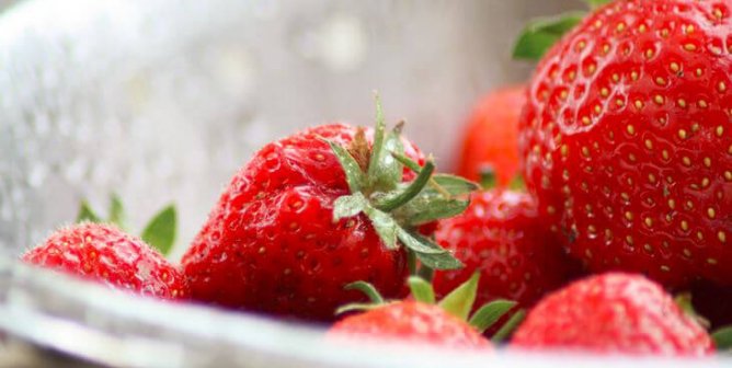 8 DIY Vegan Beauty Hacks
