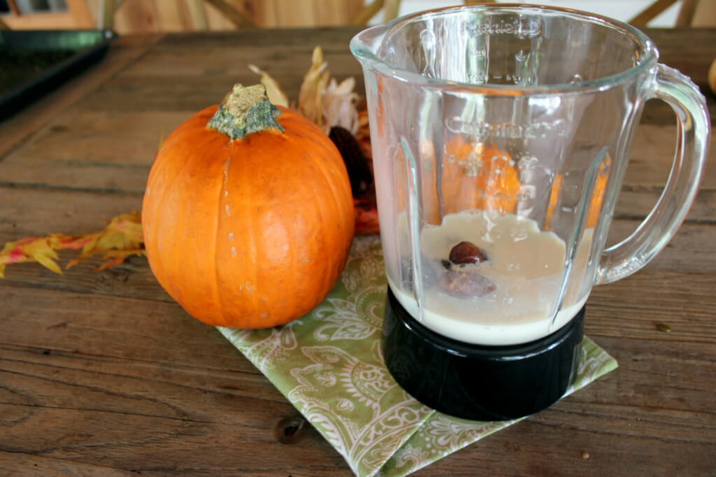 Creamer with Dates