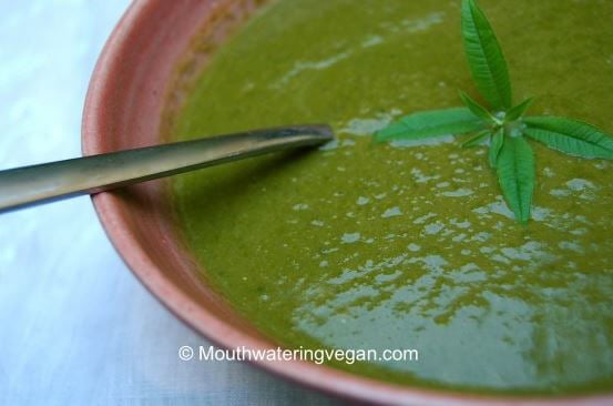 Spinach, Split Pea and Leek Soup