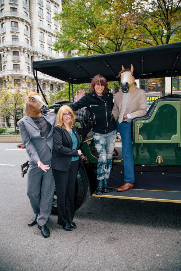 Chrissie Hynde Arrives at NYC Concert in E-Carriage