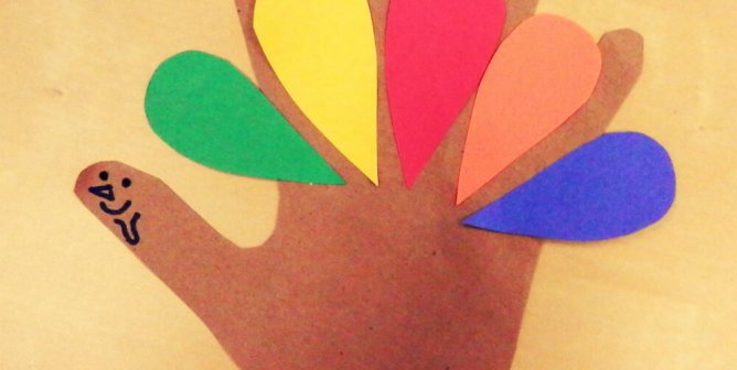 thanksgiving turkey hand