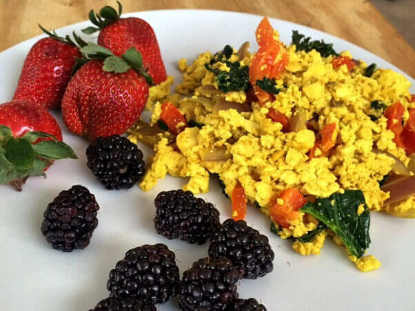 Tofu Scramble and Fruit