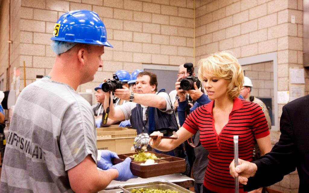 Pam serves inmates of the Maricopa County Jail System in Arizona to celebrate the facilities