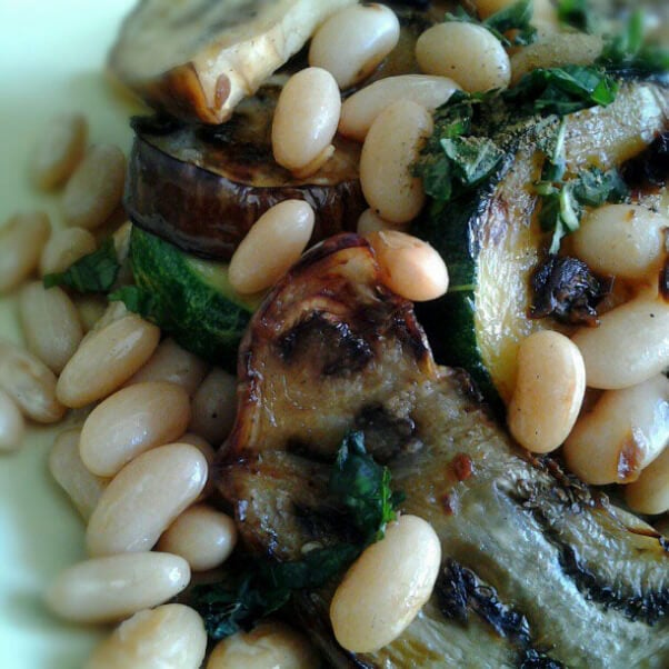 White Beans and Grilled Veggies - Vegan Source of calciu