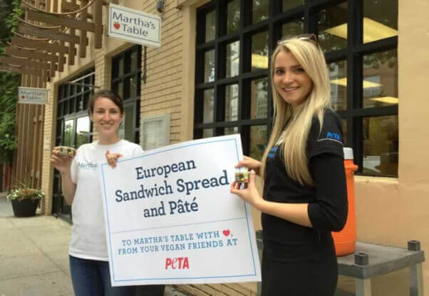 PETA donates $15,000 in vegan pate to food banks