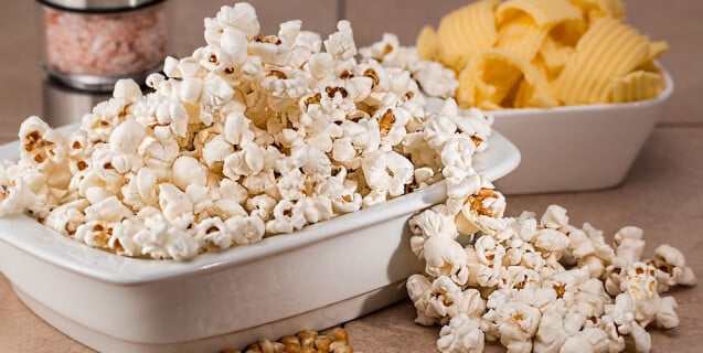 popcorn-and-chips