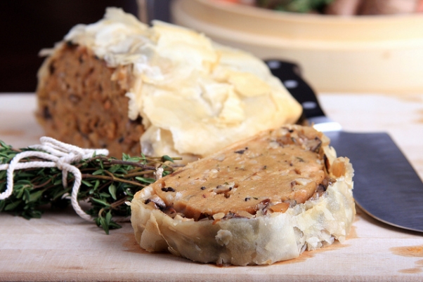 Shallot and Shiitake Seitan Wellington