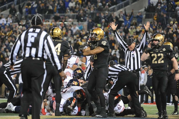 referee-throwing-a-flag