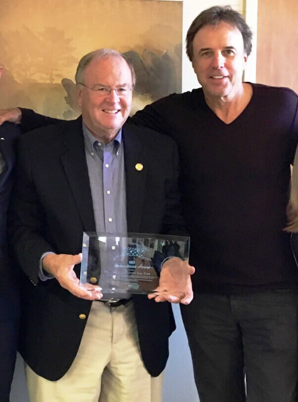 Rep Farr with Kevin Nealon after receiving PETA’s Courage of Conviction Award.