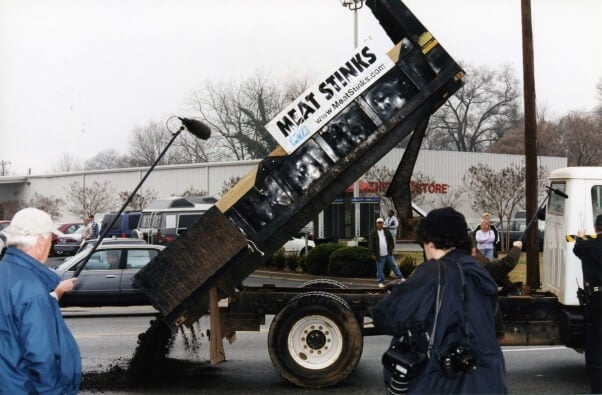 George W. Bush "Meat Stinks" manure dump demo