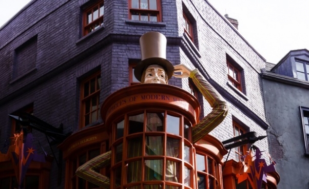 Weasleys universal studios florida harry potter