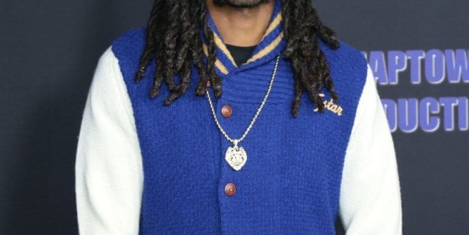 Snoop Dogg Finds Out How Hot Dogs Get Mizzade
