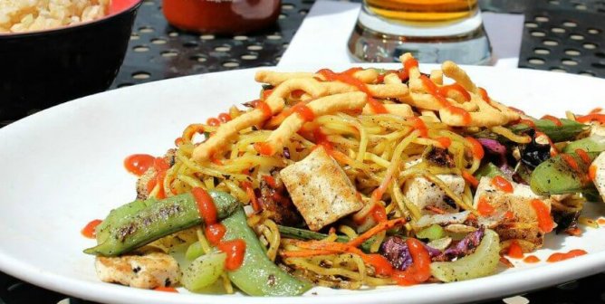 The Best Vegan Dish to Order at bd’s Mongolian Grill