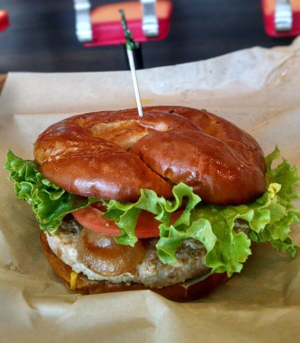Freddy's Frozen Custard & Steakburgers Vegan Food & Drinks [2023