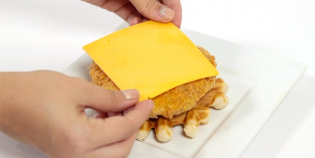 vegan-chicken-and-waffle-cheese