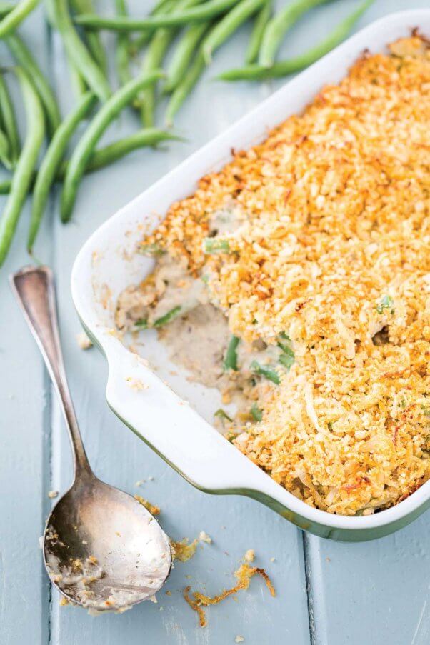 green-bean-casserole-with-easy-crispy-onion-topping