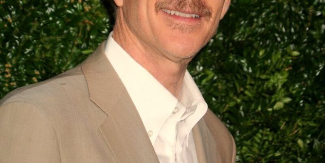 ‘Stranger Things’ Actor Dishes to ‘People’ Magazine About Vegan Cooking