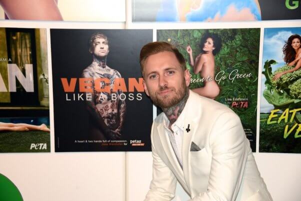 Jona Weinhofen, Naked Ambition Event