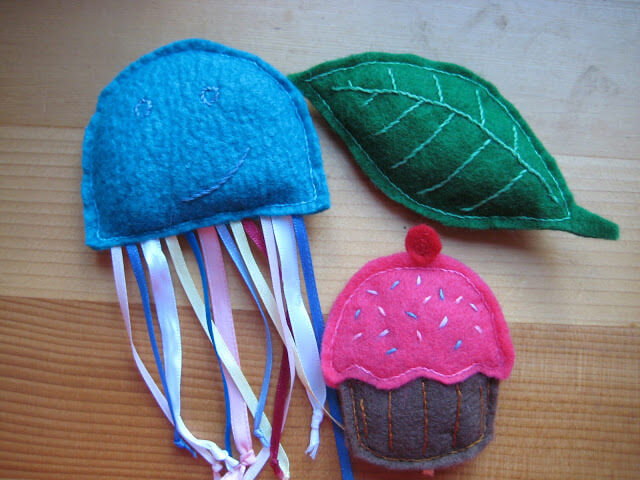 14 DIY Cat Toys, Because Cats Just Wanna Have Fun | PETA