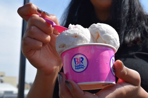 vegan horchata ice flavor is now available at baskin robbins