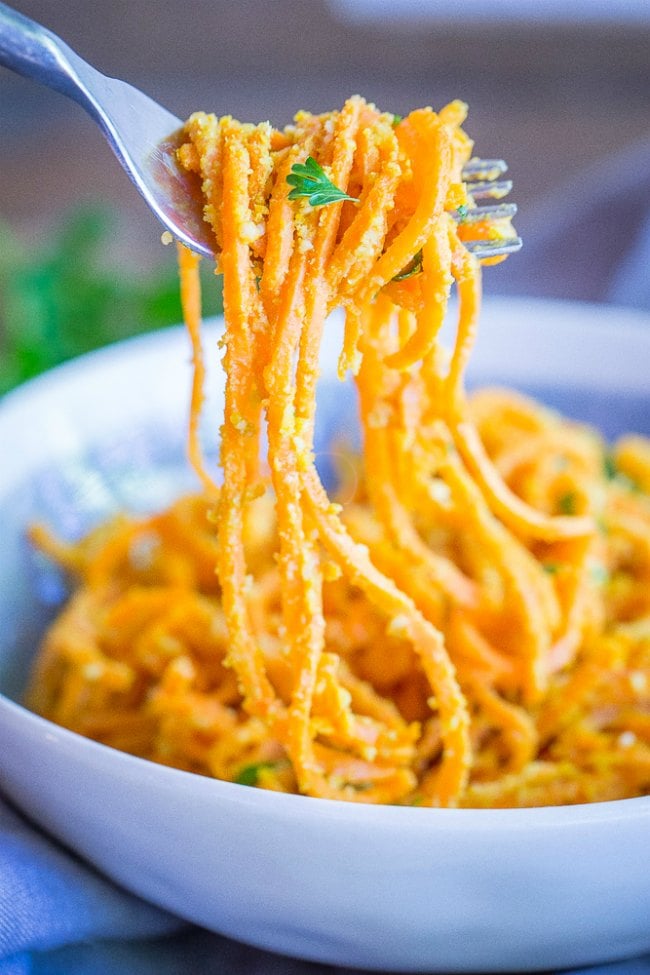 https://www.peta.org/wp-content/uploads/2019/01/Garlic-Parmesan-Sweet-Potato-Noodles-Vegan1.jpg