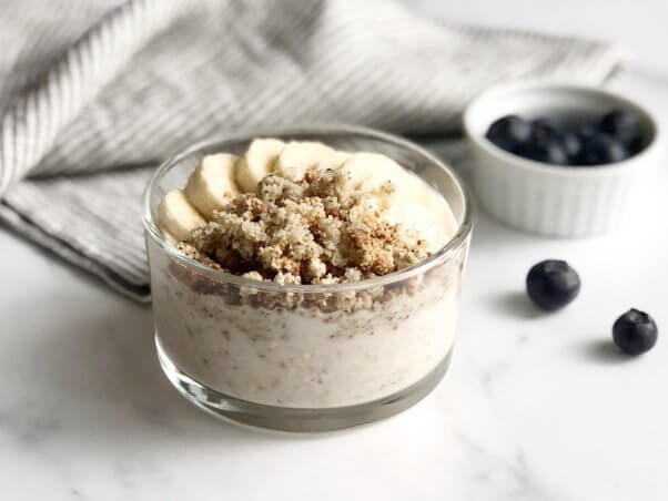 Berry Overnight Oats Crumble Cup