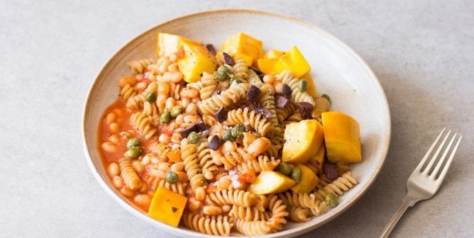 Image of Marco Borges' pasta from 22daysnutrition.com