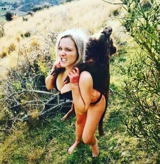 Hunter Does Nearly Naked Photo Shoots With Corpses