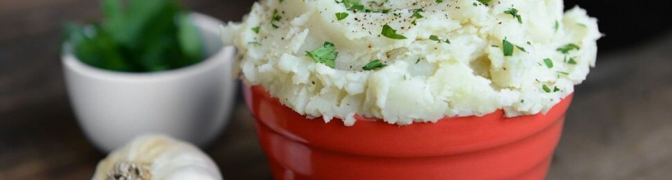 vegan garlicky mashed potatoes