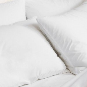 brooklinen plush pillow review