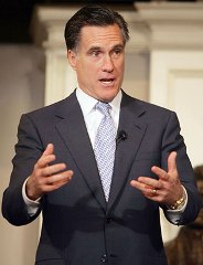 Mitt_Romney_dog.jpg