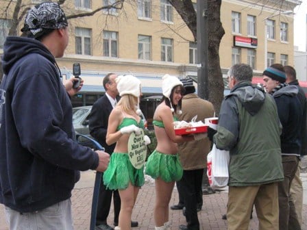 Lettuce ladies in Iowa