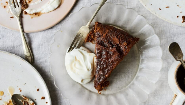 Linda McCartney’s Gingerbread Cake