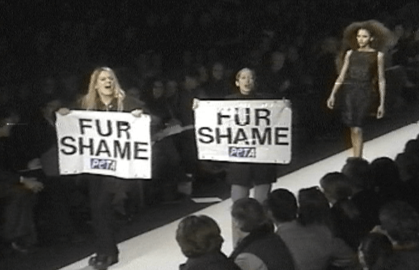 oscar de la renta protest