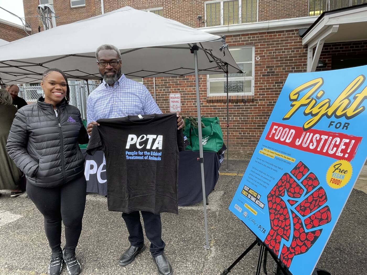city council president james tate at the detroit food justice giveaway