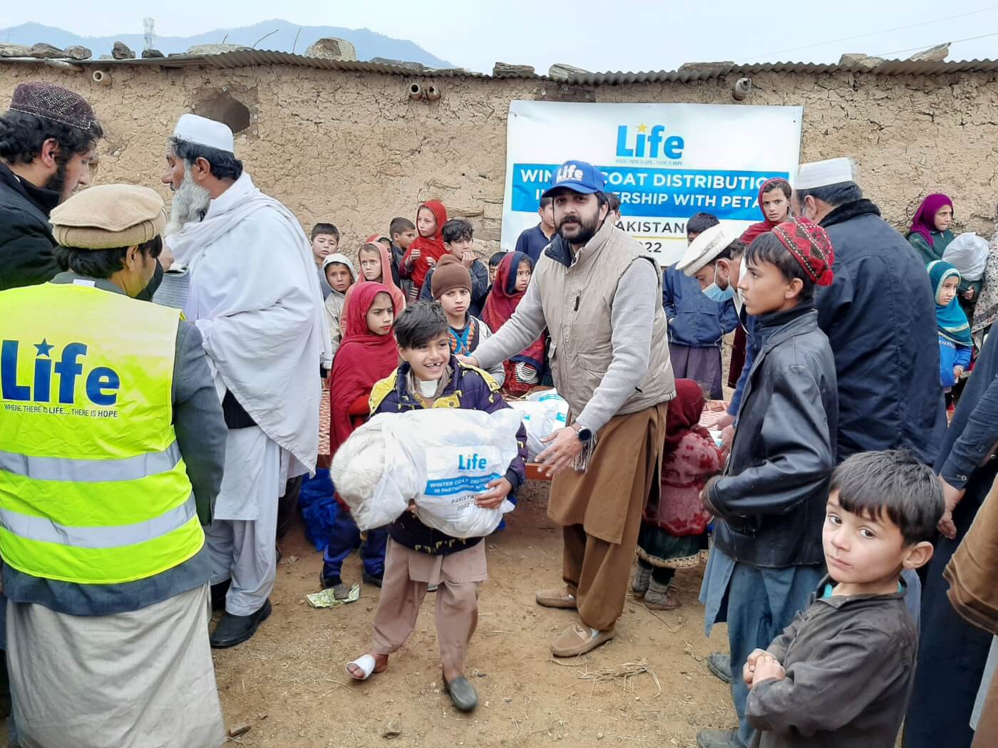 peta fur donation in pakistan