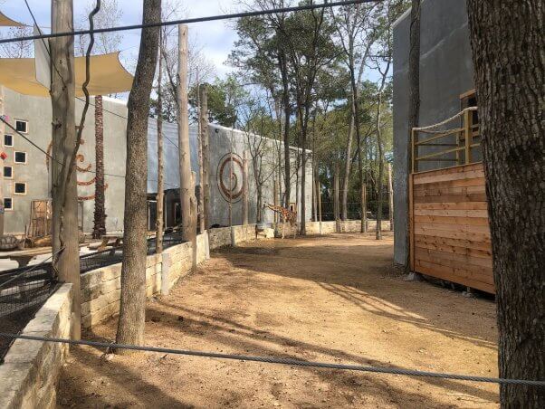 Houston Interactive Aquarium Animal Preserve Lehi enclosure no grass